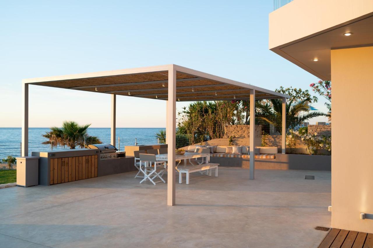 Your Private Retreat By The Beach, With Heated Pool, By Thinkvilla Petres  Exterior foto